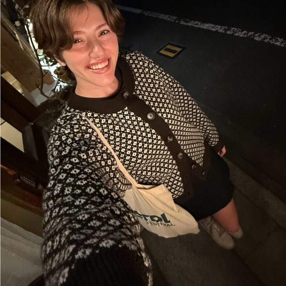 Oversized Patterned Cardigan - Picture 4 of 4